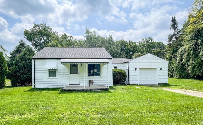 2690 Hatton Rd