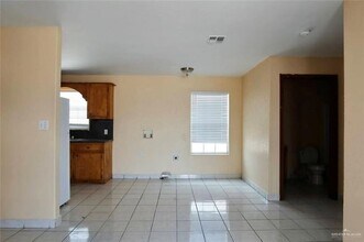 10 US-83 in Rio Grande City, TX - Building Photo - Building Photo