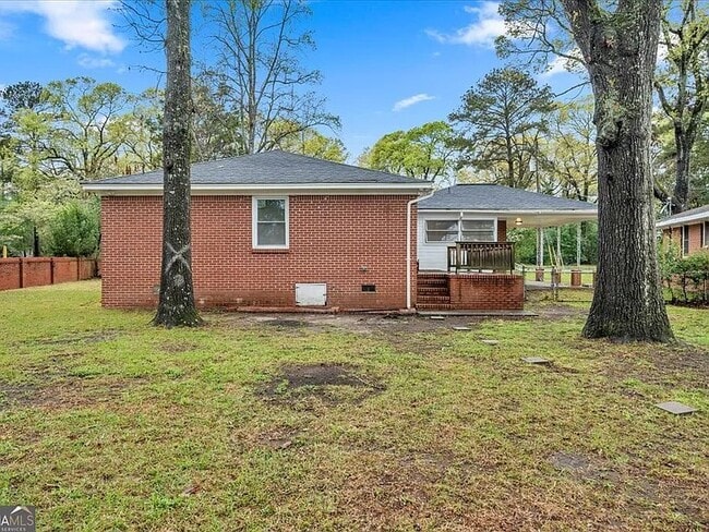 106 Edna Pl in Warner Robins, GA - Building Photo - Building Photo