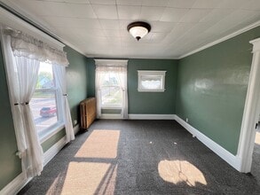1128 Hammond Ave in Superior, WI - Building Photo - Building Photo