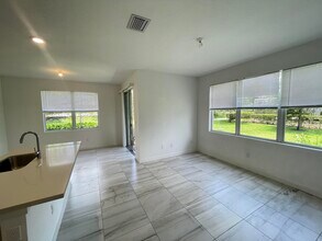 8530 Via Mar Rosso in Greenacres, FL - Building Photo - Building Photo