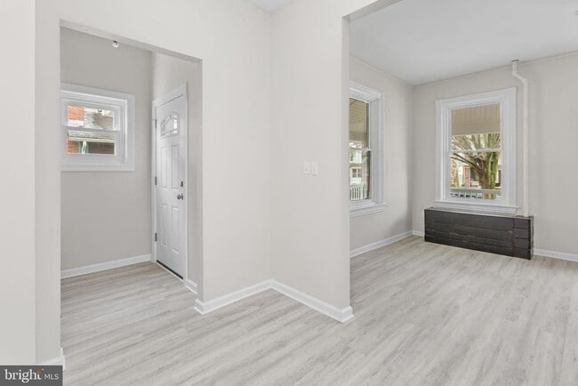 12 6th Ave in Florence, NJ - Building Photo - Building Photo