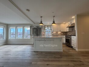 150 Merrimac St in Newburyport, MA - Building Photo - Building Photo