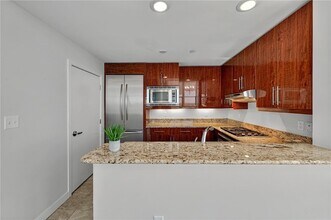 1 W Exchange St in Providence, RI - Building Photo - Building Photo