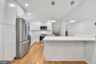 1403 Ellison St in Falls Church, VA - Building Photo - Building Photo