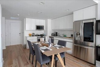 1101 Grand St in Hoboken, NJ - Building Photo - Building Photo