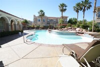 10550 W Alexander Rd, Unit 2064 in Las Vegas, NV - Building Photo - Building Photo