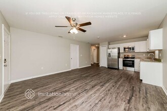 2927 31st Ave E in Bradenton, FL - Building Photo - Building Photo