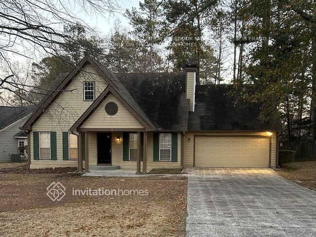 property at 2529 Country Lake Cir