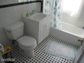 69 Raymond Ave-Unit -Apt 2 in Somerville, MA - Building Photo - Building Photo