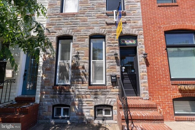 property at 834 S East Ave