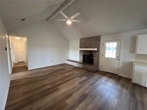 495 Shadow Trail, Unit 105 in Sherman, TX - Building Photo - Building Photo