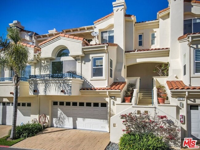 6463 Zuma View Pl, Unit 166 in Malibu, CA - Foto de edificio - Building Photo