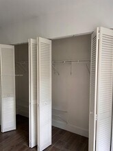 271 Bonnie Blvd, Unit 205 in Palm Springs, FL - Building Photo - Building Photo