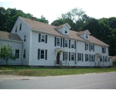 4042-4052 Church St in Palmer, MA - Building Photo