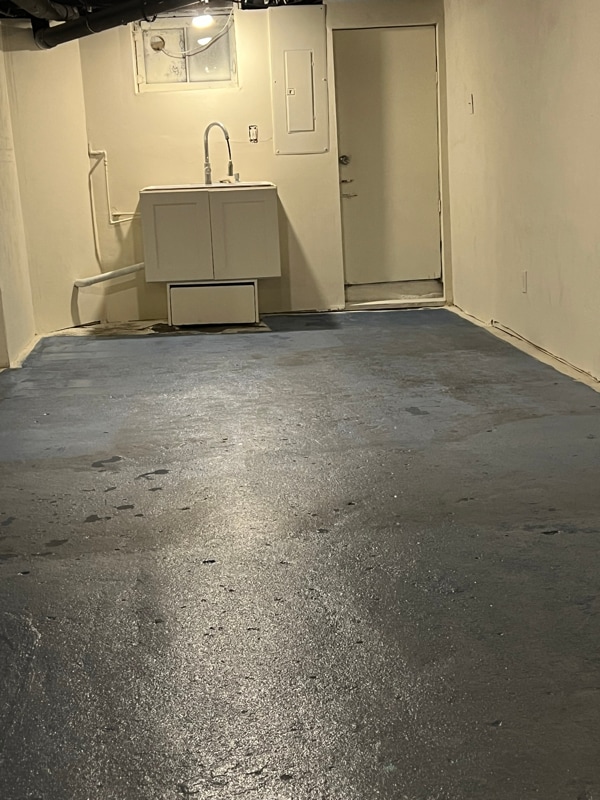 400 Normandy Ave in Baltimore, MD - Foto de edificio - Building Photo