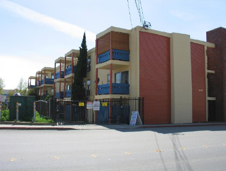 The Brookside Apartments in San Pablo, CA - Foto de edificio