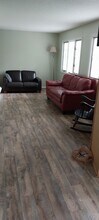 1600 Woodland Way, Unit Lakeside furnished 1 bedr in Gainesville, GA - Building Photo - Building Photo