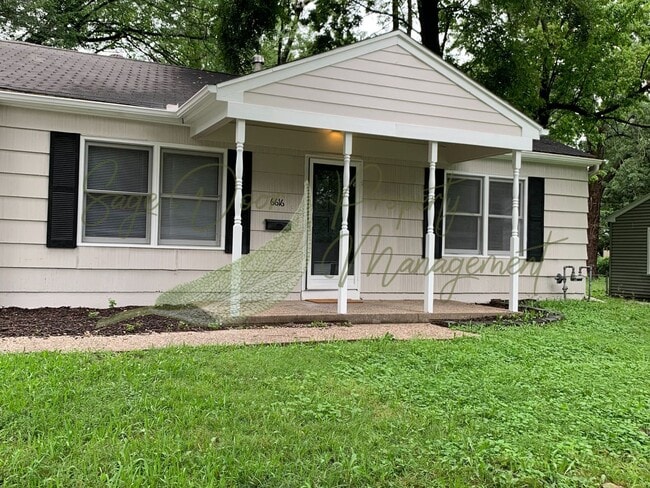 property at 6616 Oxford Ave