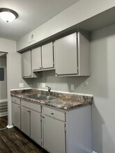 Old Goddard Apartments in Allen Park, MI - Building Photo - Building Photo