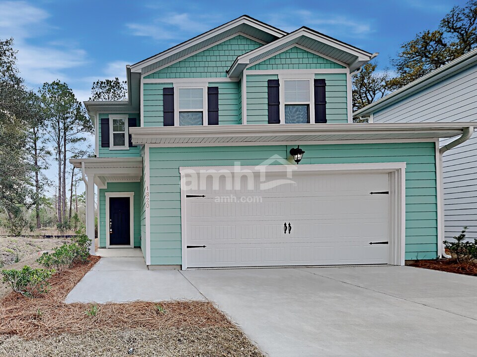 1820 Produce Ln in Johns Island, SC - Building Photo
