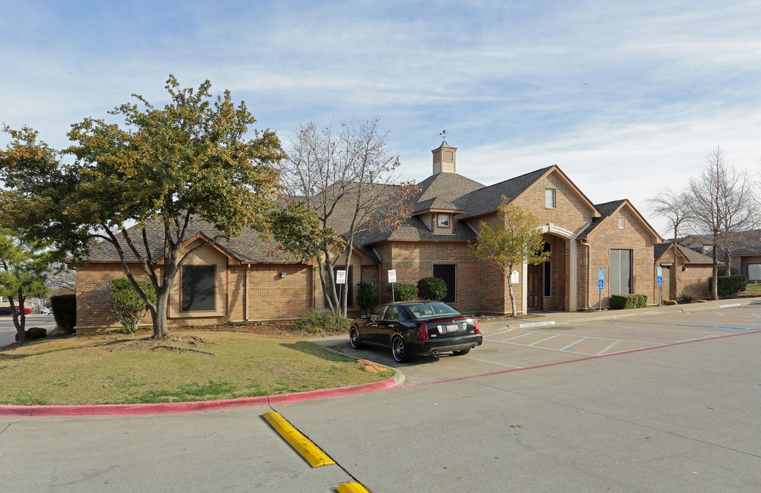 Prairie Estates Luxury Townhomes in Grand Prairie, TX - Building Photo