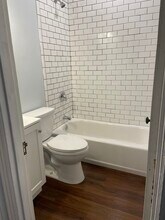 4044 Russell Blvd, Unit A in St. Louis, MO - Foto de edificio - Building Photo