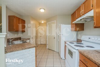 1229 Kenwood Dr in Greenwood, IN - Building Photo - Building Photo