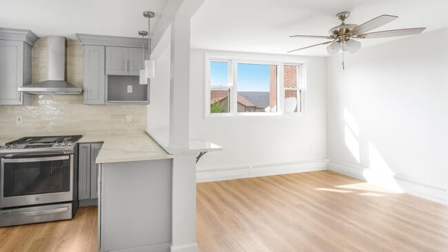 6407 Granton Ave in North Bergen, NJ - Foto de edificio - Building Photo