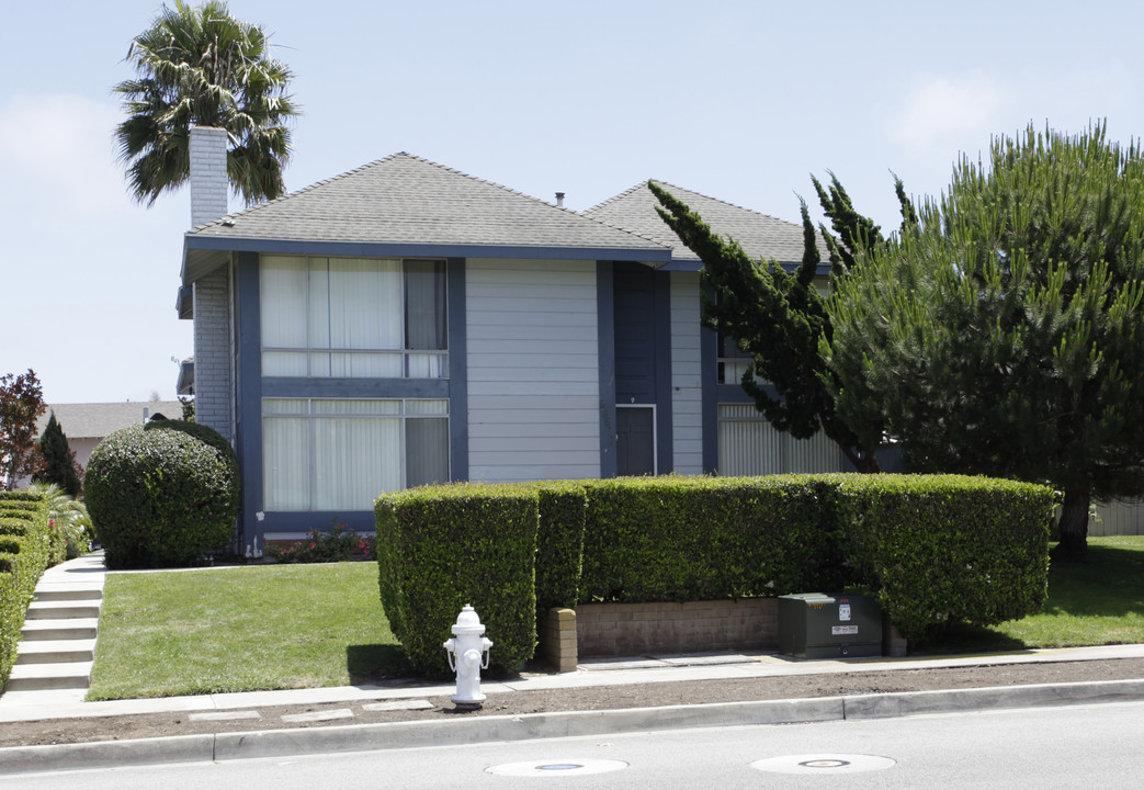 33572 Street Of The Blue Lanter in Dana Point, CA - Building Photo