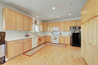 20758 E Maplewood Ln in Centennial, CO - Building Photo - Building Photo