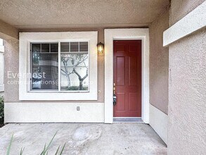 2155 Fernbrook Common in Livermore, CA - Building Photo - Building Photo