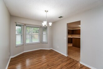 810 Hardwood St in Orange Park, FL - Building Photo - Building Photo