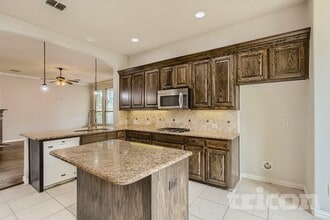 396 Florence Dr in Rockwall, TX - Building Photo - Building Photo