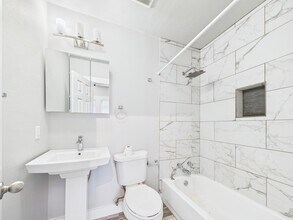 605 Enid St in Houston, TX - Building Photo - Building Photo