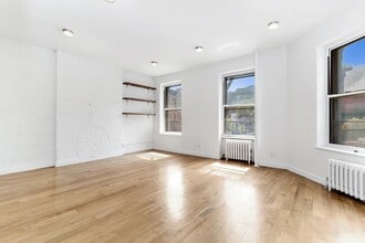 48 Bedford St in New York, NY - Foto de edificio - Building Photo