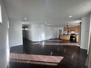 13700 NE 64th Cir in Vancouver, WA - Building Photo - Building Photo