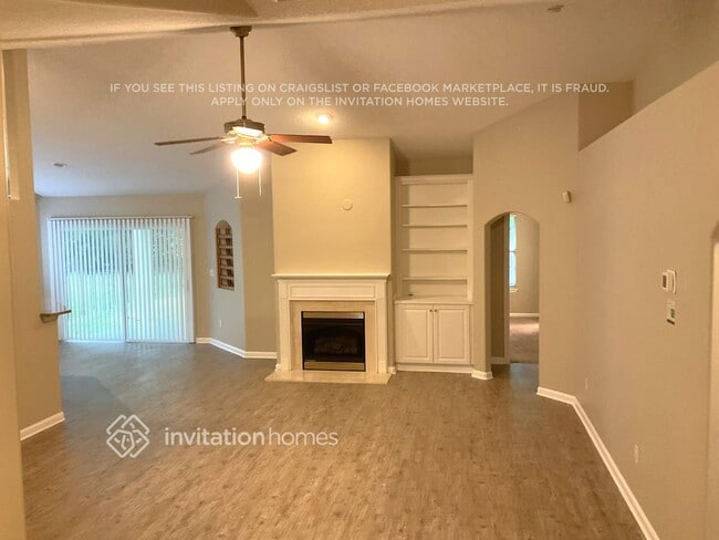 1156 Stonehedge Trail Ln in St. Augustine, FL - Foto de edificio - Building Photo