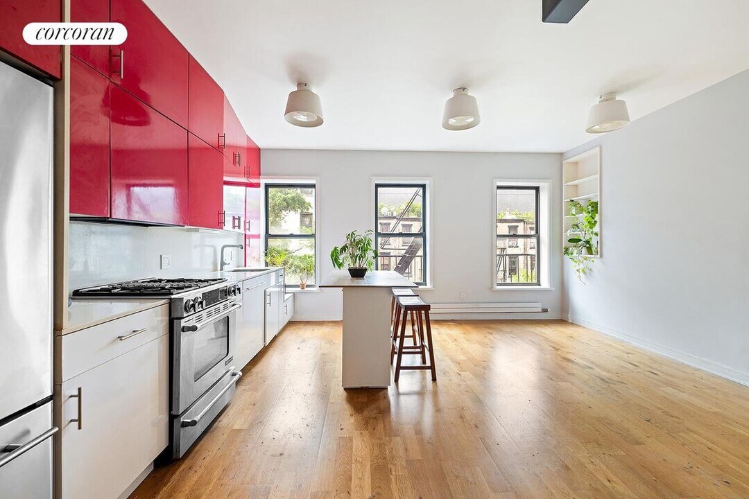 432 13th St in Brooklyn, NY - Building Photo