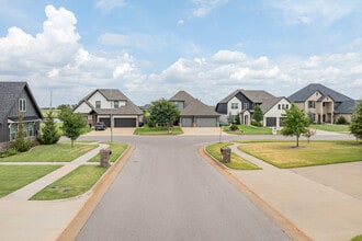 16421 Water Stone Way in Edmond, OK - Building Photo - Building Photo