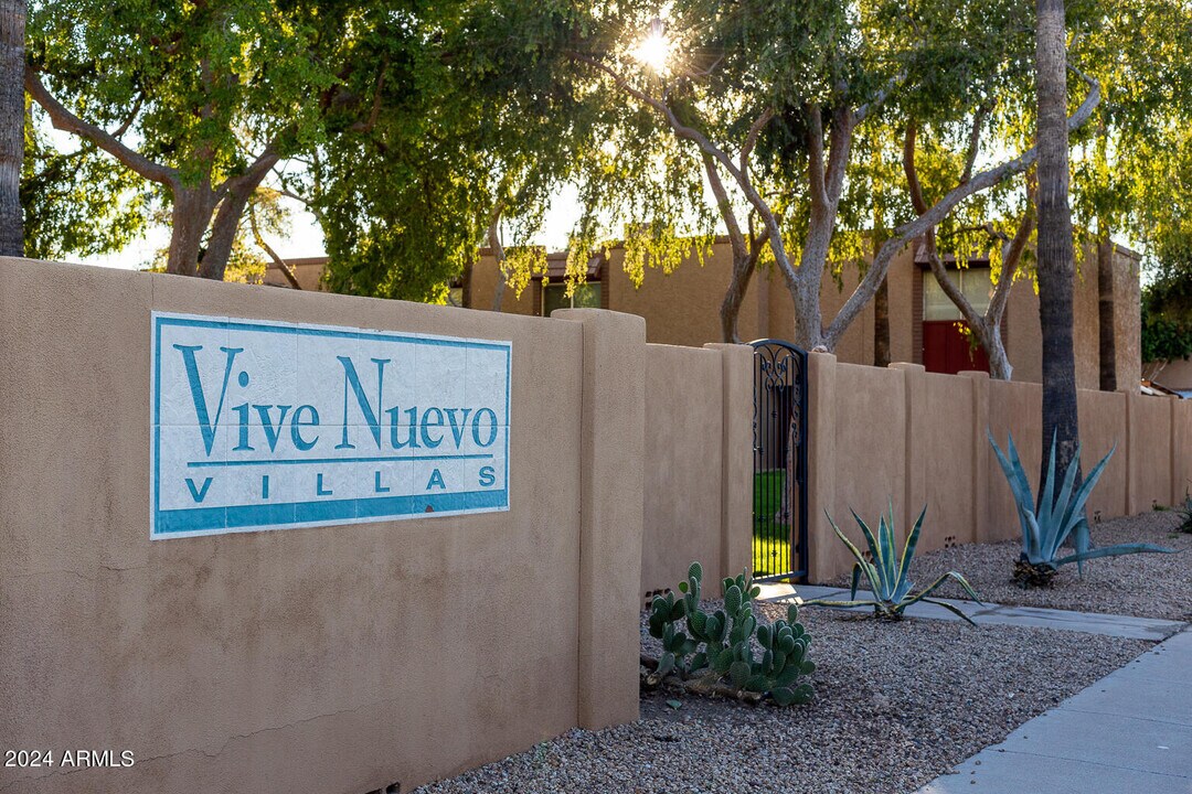 8357 E Thomas Rd in Scottsdale, AZ - Building Photo