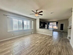 8164 Daisy Cutter Crossing in Georgetown, TX - Building Photo - Building Photo