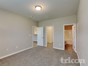 10726 Crane Dr in Indianapolis, IN - Building Photo - Building Photo