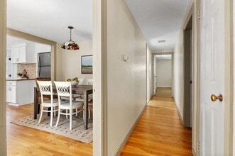 10 Fairview Ave in Scituate, MA - Building Photo - Building Photo