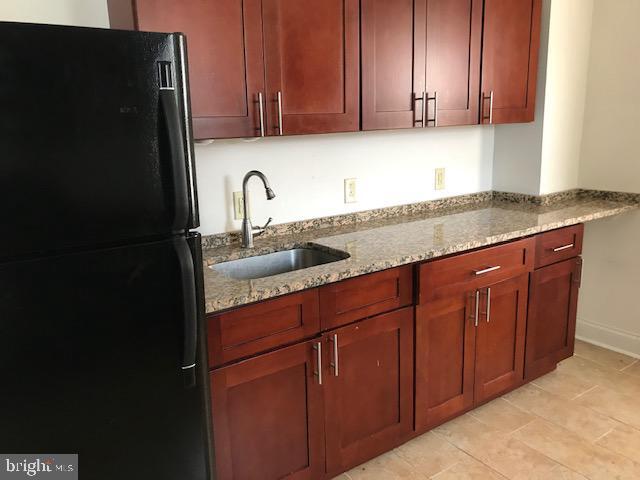 property at 1404 S 5th St