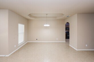 117 Veracruz Dr in Laredo, TX - Building Photo - Building Photo