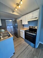 3739 Whispering Pines Dr in La Grange, NC - Building Photo - Building Photo