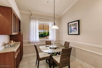 8135 Celeste Dr in Naples, FL - Building Photo - Building Photo