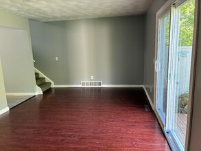 2177 Rolling Brook Ln in East Lansing, MI - Building Photo - Building Photo