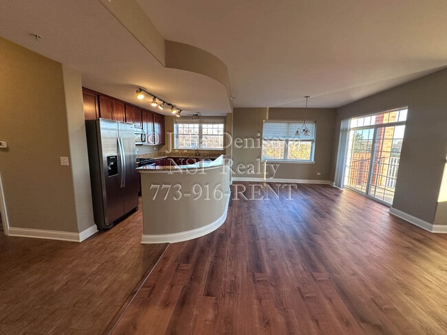 1 Itasca Pl, Unit 122 in Itasca, IL - Building Photo - Building Photo